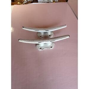 2 CLEAT NAUTICAL WALL HOOKS CAST IRON DRAWER PULL BOAT COAT DISTRESSED WHITE